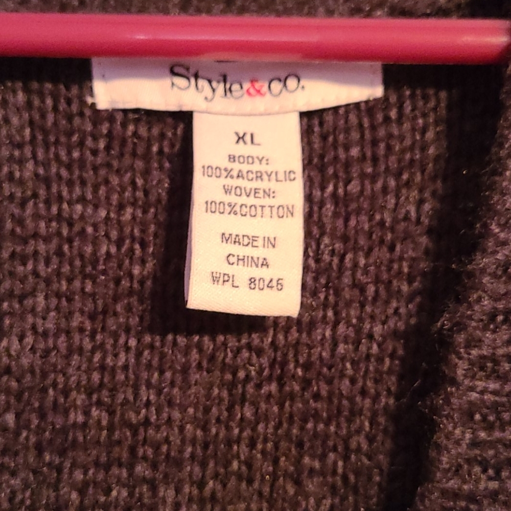 Cardigan - Picture 2 of 5